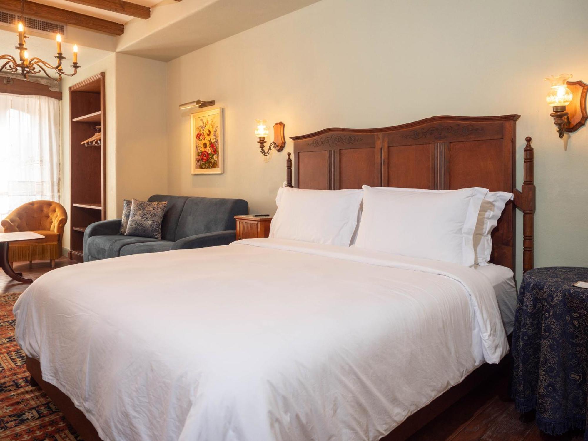 Vila Ebel Hotel Pool & Spa 코르처 외부 사진
